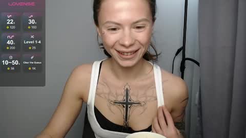 Snapshot of fitmila chatting on 15, 4, 2026 fitmila online show from 15, 4, 2026