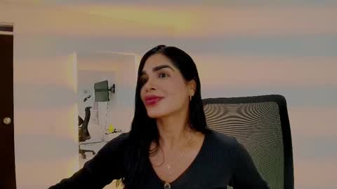 Snapshot of fitnessmommyy chatting on 22, 9, 2025 fitnessmommyy online show from 22, 9, 2025