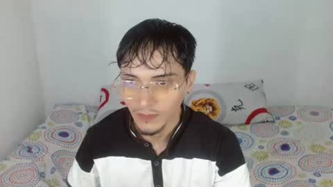 flaco23_latino online show from 18, 6, 2026
