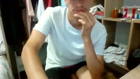 Snapshot of flacohotsexy chatting on 15, 5, 2026 Charles mi new TWT Flacousa1 online show from 15, 5, 2026