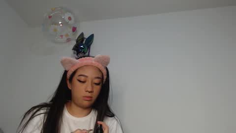 Snapshot of flamebond_room chatting on 14, 10, 2025 tteo  Sienna  online show from 14, 10, 2025