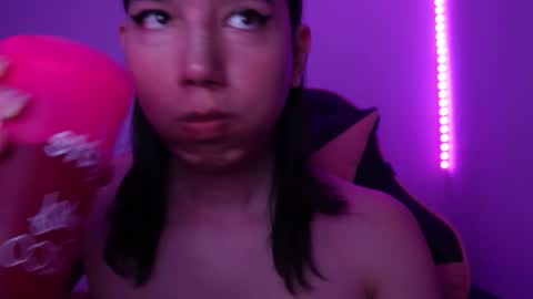 Snapshot of flaream_angel chatting on 25, 10, 2025 Alexa online show from 25, 10, 2025