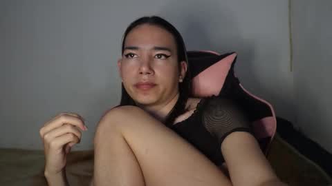 Snapshot of flaream_angel chatting on 29, 10, 2025 Alexa online show from 29, 10, 2025