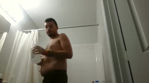 Snapshot of flboyz chatting on 11, 10, 2025 The Rain-Bro online show from 11, 10, 2025