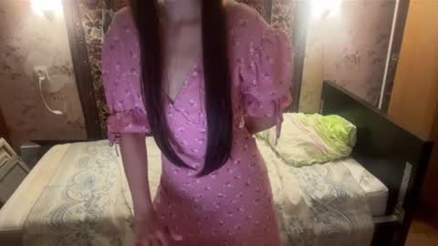 Fleur Estelle online show from 11, 7, 2026