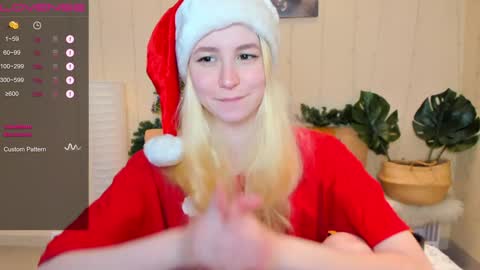 Snapshot of fleximona chatting on 21, 12, 2024 FlexiMona online show from 21, 12, 2024