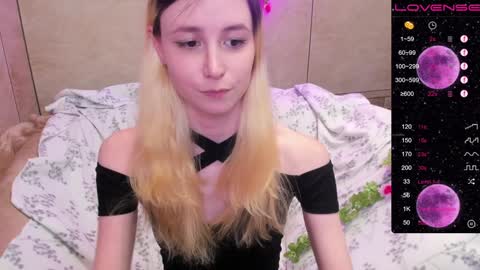 Snapshot of fleximona chatting on 31, 1, 2025 FlexiMona online show from 31, 1, 2025