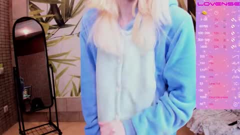 FlexiMona online show from 13, 12, 2025