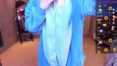 FlexiMona online show from 8, 3, 2026