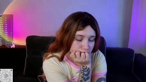 Snapshot of flirtbubble chatting on 11, 10, 2025 Doloras online show from 11, 10, 2025