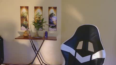 flirtfactorx online show from 8, 2, 2026