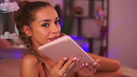 Snapshot of flirty_fawn chatting on 2, 1, 2025 Ana online show from 2, 1, 2025