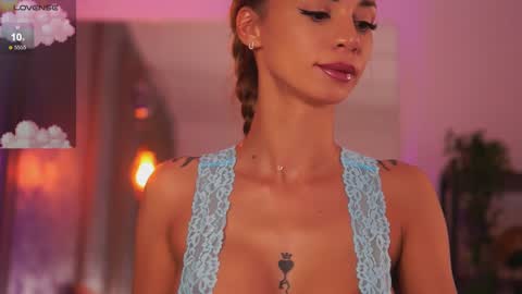 Snapshot of flirty_fawn chatting on 5, 1, 2025 Ana online show from 5, 1, 2025