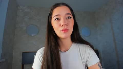 Snapshot of flirtykitty_ chatting on 19, 7, 2026 Emely online show from 19, 7, 2026