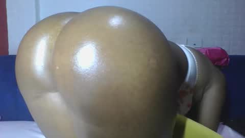 Snapshot of flora_fantasy chatting on 26, 3, 2026 fantasy online show from 26, 3, 2026