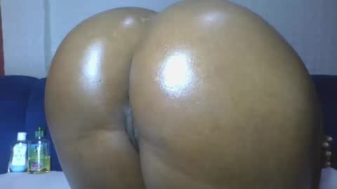 Snapshot of flora_fantasy chatting on 9, 4, 2026 fantasy online show from 9, 4, 2026