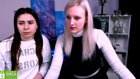Snapshot of flora_ri chatting on 16, 1, 2025 just ask me online show from 16, 1, 2025