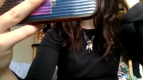 Snapshot of floraexploration chatting on 4, 10, 2025 floraexploration online show from 4, 10, 2025