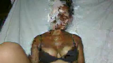 Snapshot of florencia011 chatting on 20, 11, 2025 florencia011 online show from 20, 11, 2025