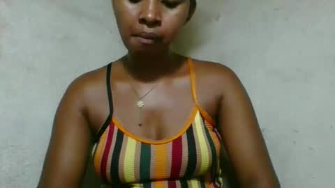 Snapshot of florencia011 chatting on 16, 4, 2026 florencia011 online show from 16, 4, 2026