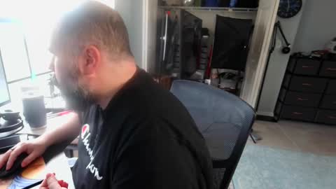 FloridaBearLive online show from 26, 10, 2025