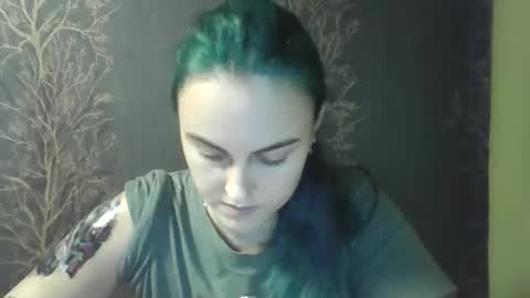 Snapshot of flower_bluee chatting on 27, 10, 2025 Ambika 3 online show from 27, 10, 2025