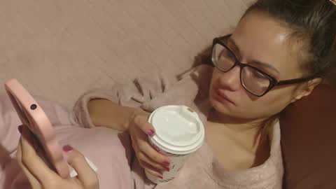 say meow and send tip  online show from 20, 11, 2025