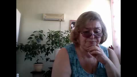 Flowerlower online show from 20, 2, 2025