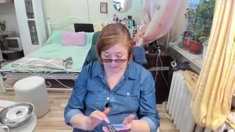 Flowerlower online show from 28, 2, 2026