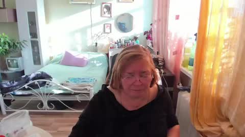 Flowerlower online show from 2, 5, 2026