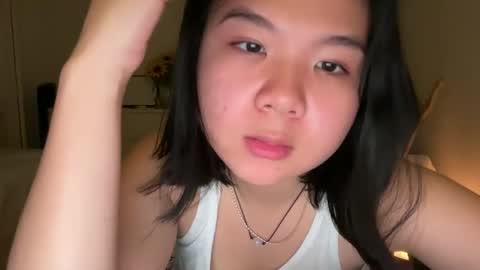Snapshot of flowerlvr chatting on 6, 2, 2025 flowerlvr online show from 6, 2, 2025