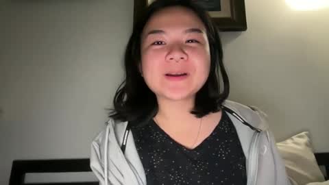 Snapshot of flowerlvr chatting on 2, 3, 2025 flowerlvr online show from 2, 3, 2025