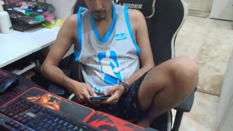 Snapshot of flowthefun chatting on 29, 5, 2026 flowthefun online show from 29, 5, 2026