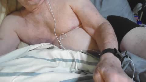 Snapshot of flshowman chatting on 19, 1, 2025 FLshowman online show from 19, 1, 2025