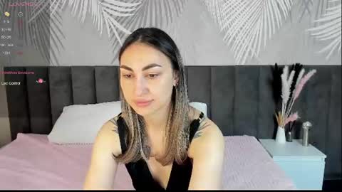 fly_ari online show from 12, 6, 2026