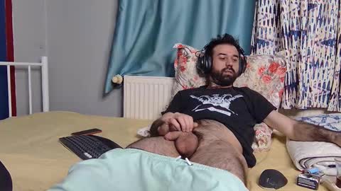 Fly online show from 15, 12, 2025