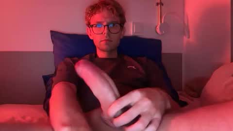 Drew online show from 12, 10, 2025