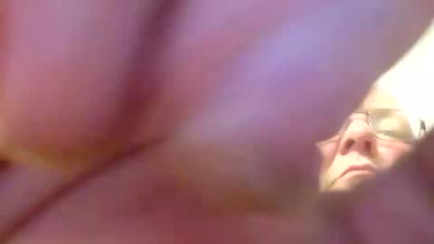 Snapshot of focusfuker chatting on 8, 1, 2026 focusfuker online show from 8, 1, 2026