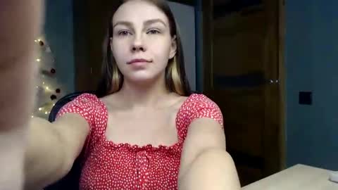Snapshot of fofhcf chatting on 14, 12, 2024 Molli Ready for any play with you. Hottest show in pvt Help a student earn big tokens online show from 14, 12, 2024