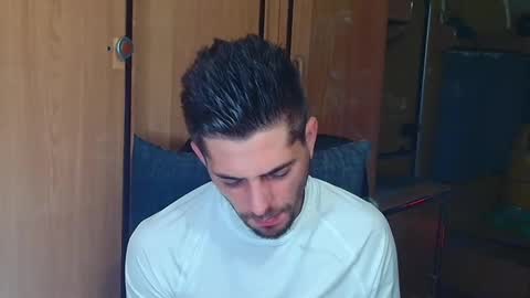 Snapshot of followknight chatting on 1, 10, 2025 independent model online show from 1, 10, 2025