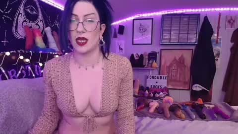 Snapshot of fondadix_ chatting on 14, 1, 2025 Fonda Dix online show from 14, 1, 2025