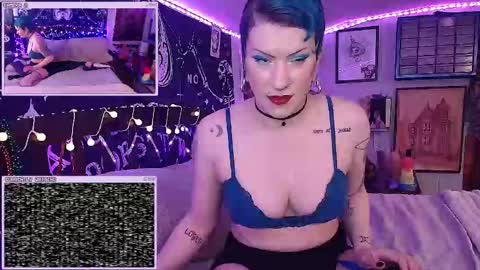 Fonda Dix online show from 19, 11, 2025