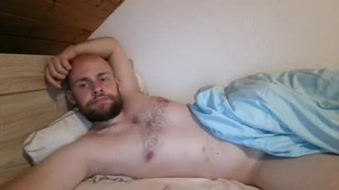 Snapshot of foniks96 chatting on 5, 7, 2026 Martin Grob online show from 5, 7, 2026