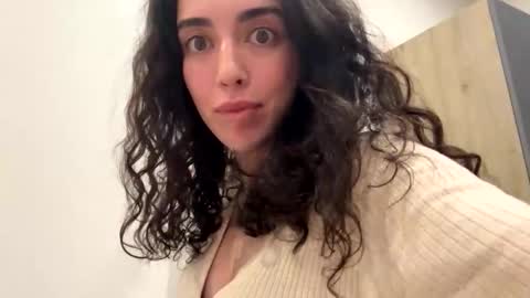 Snapshot of forbiddennvelvet chatting on 18, 10, 2025 forbiddennvelvet online show from 18, 10, 2025