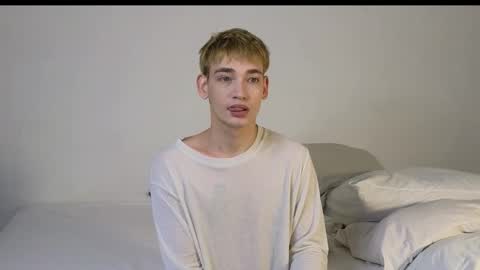 Snapshot of forever_eren chatting on 8, 2, 2026 forever_eren online show from 8, 2, 2026