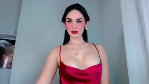 KHATRINA STACIE MARIE online show from 16, 10, 2025