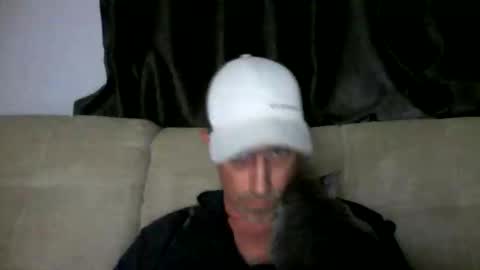 fouraide42 online show from 17, 2, 2026