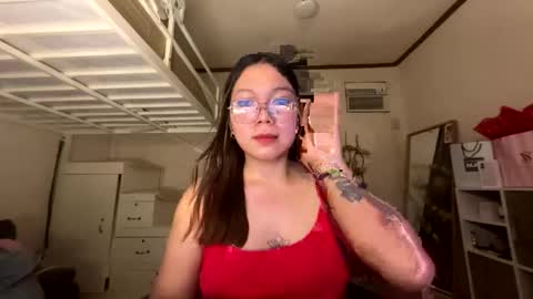 Snapshot of foxieeealona chatting on 16, 5, 2026 Alicia Baby online show from 16, 5, 2026