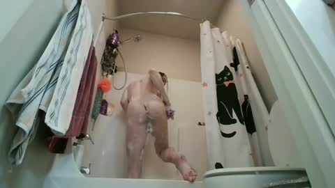 Snapshot of foxxxy_enby chatting on 20, 6, 2026 Rainbow online show from 20, 6, 2026