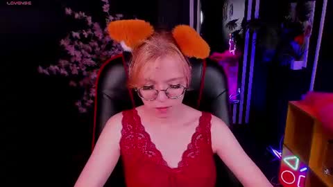 Polly online show from 4, 7, 2026